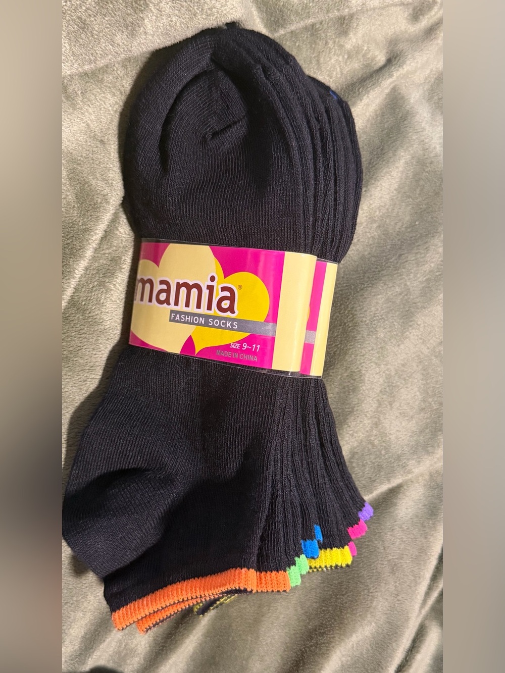 Mamia Black Ankle Socks with Colorful Trim - Pack